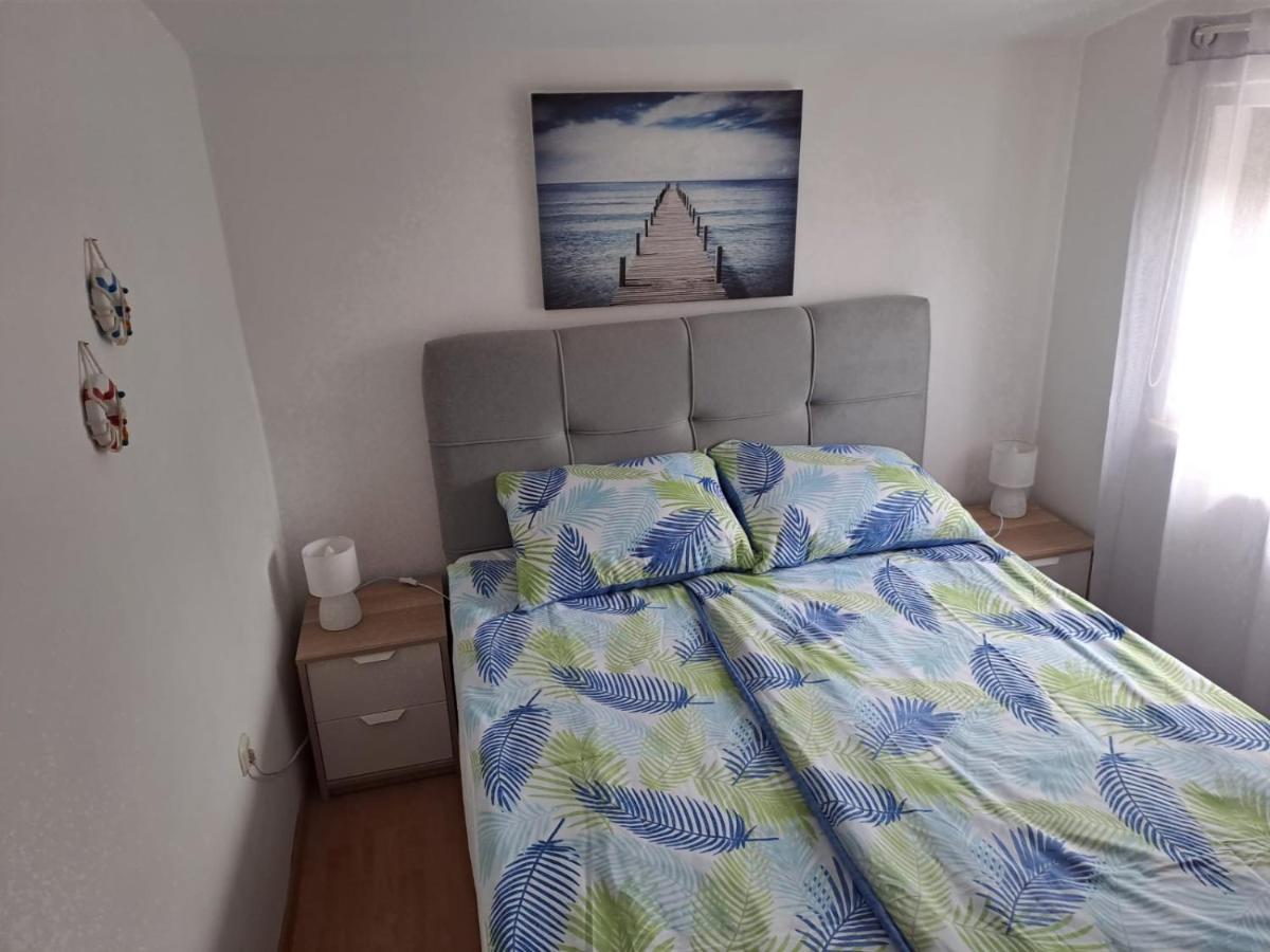 Andrija Apartment Krnica Exterior foto